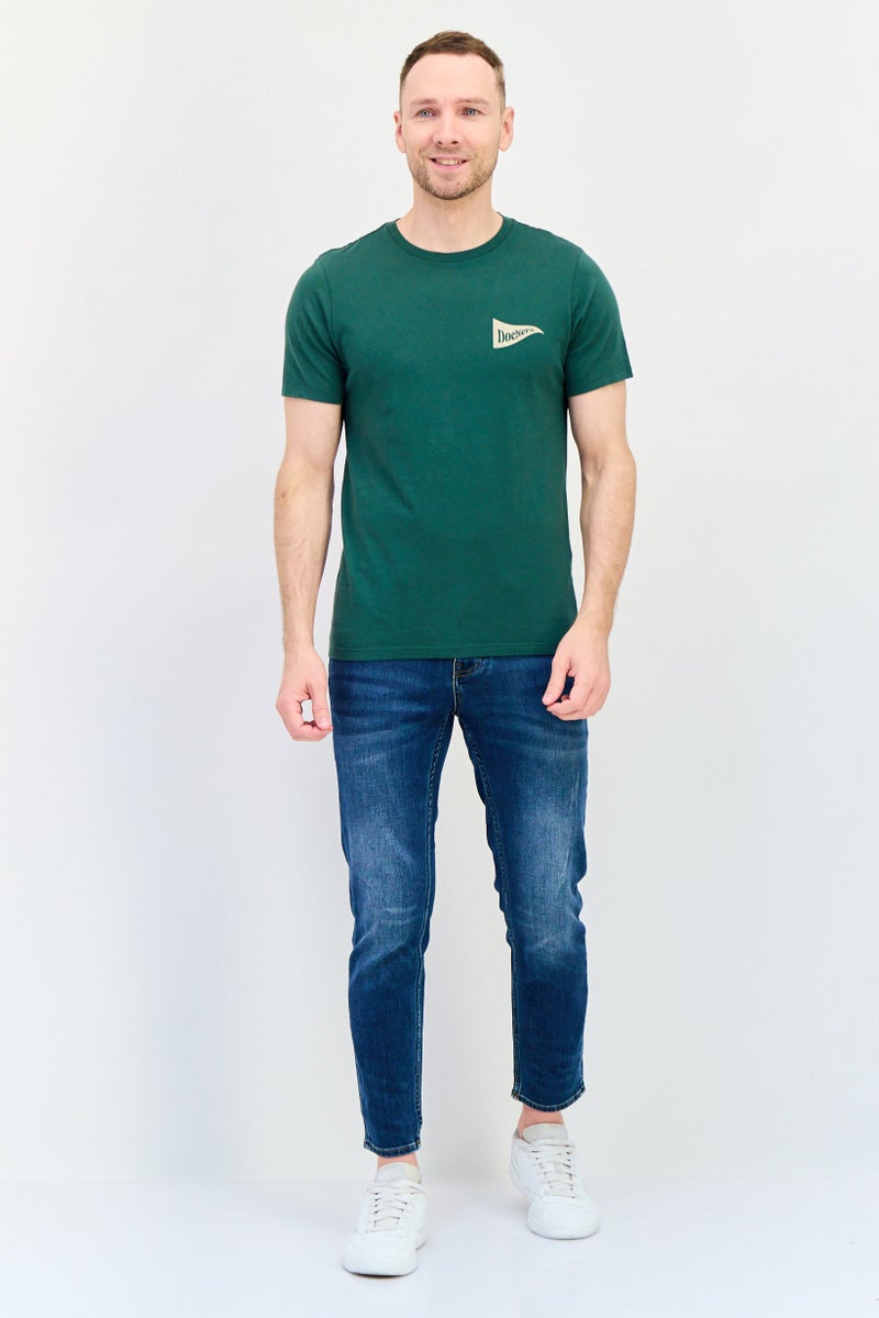 DOCKERS تي شيرت رجالي بأكمام قصيرة وياقة دائرية بشعار العلامة التجارية، أخضر - Image 4